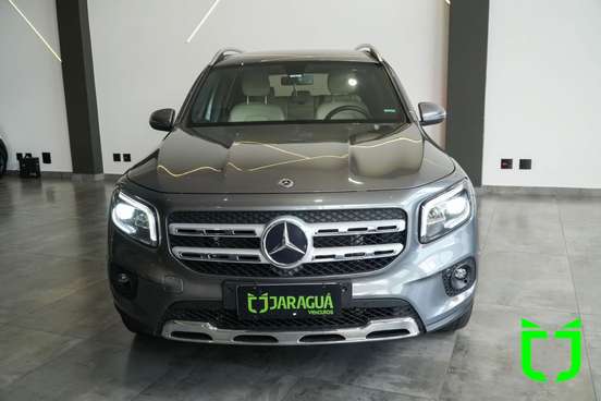MERCEDES-BENZ-GLB 200-2021