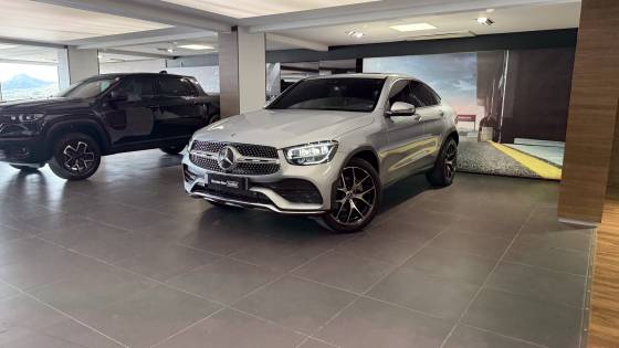 MERCEDES-BENZ GLC 300 2.0 CGI GASOLINA COUPÉ AMG LINE 4MATIC 9G-TRONIC
