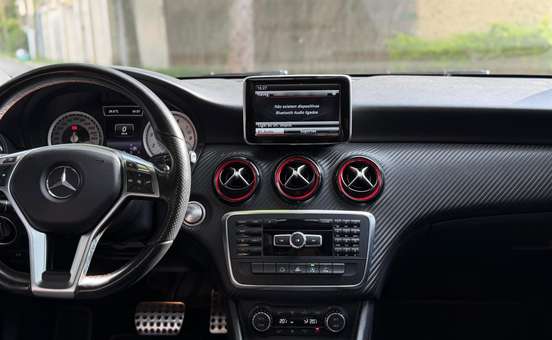 MERCEDES-BENZ-A 250-2015