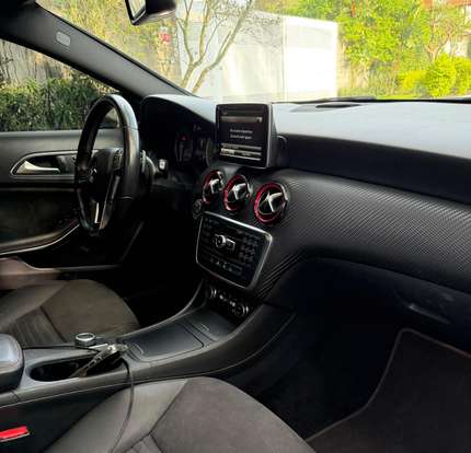 MERCEDES-BENZ-A 250-2015