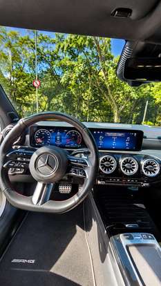 MERCEDES-BENZ-CLA 200-2025