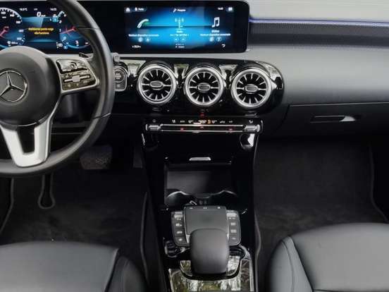 MERCEDES-BENZ-CLA 250-2.0 CGI GASOLINA 7G-DCT MERCEDES-BENZ-CLA 250-2022