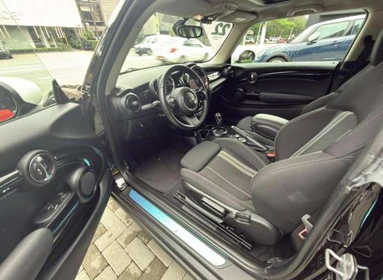MINI-COOPER-2021