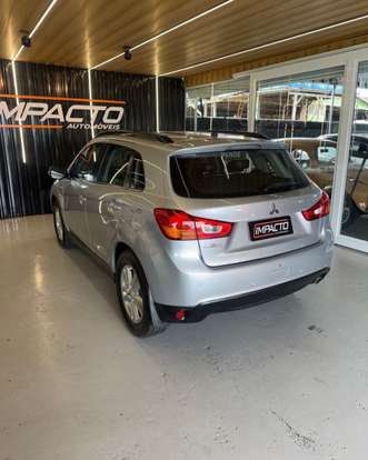 MITSUBISHI-ASX-2012