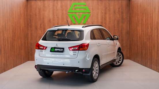 MITSUBISHI-ASX-2014