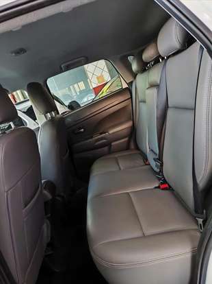 MITSUBISHI-ASX-2021