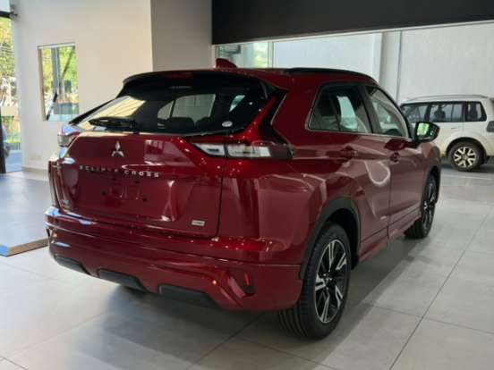 MITSUBISHI-ECLIPSE CROSS-1.5 MIVEC TURBO GASOLINA HPE CVT MITSUBISHI-ECLIPSE CROSS-2026