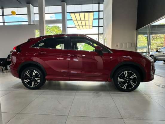 MITSUBISHI-ECLIPSE CROSS-1.5 MIVEC TURBO GASOLINA HPE CVT MITSUBISHI-ECLIPSE CROSS-2026