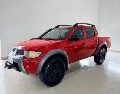 MITSUBISHI L200 SAVANA 3.2 4X4 16V TURBO INTERCOOLER DIESEL 4P AUTOMÁTICO MITSUBISHI L200 SAVANA 3.2 4X4 16V TURBO INTERCOOLER DIESEL 4P AUTOMÁTICO
