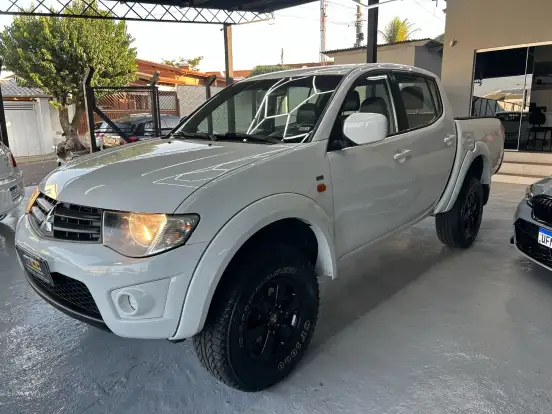 MITSUBISHI-L200 TRITON-2013