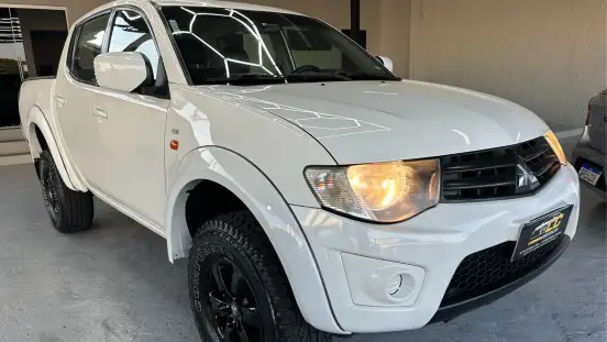 MITSUBISHI-L200 TRITON-2013