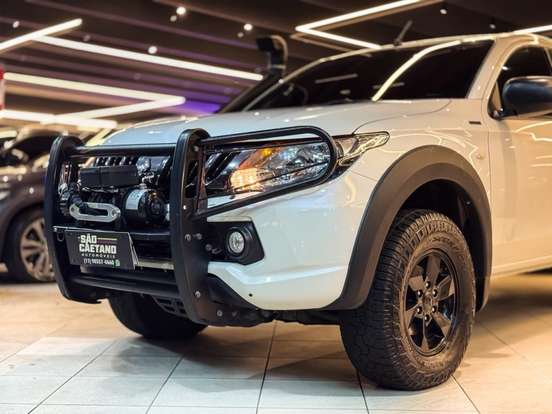 MITSUBISHI-L200 TRITON-2022