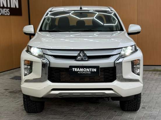 MITSUBISHI-L200 TRITON-2.4 16V TURBO DIESEL SPORT GLS CD 4P 4X4 AUTOMÁTICO MITSUBISHI-L200 TRITON-2022