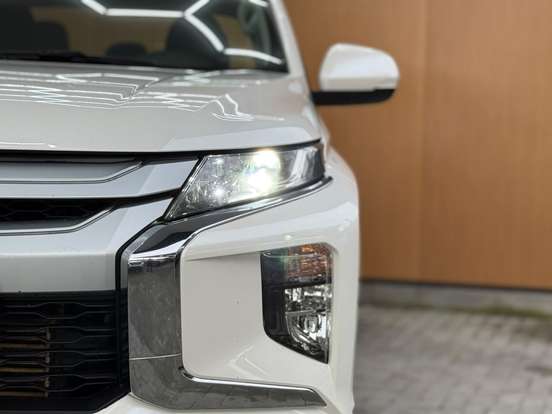 MITSUBISHI-L200 TRITON-2022