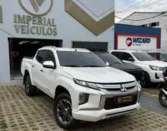 MITSUBISHI L200 TRITON 2.4 16V TURBO DIESEL SPORT HPE CD 4P 4X4 AUTOMÁTICO MITSUBISHI L200 TRITON 2.4 16V TURBO DIESEL SPORT HPE CD 4P 4X4 AUTOMÁTICO