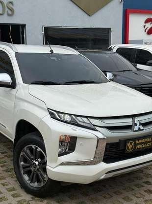 MITSUBISHI-L200 TRITON-2021