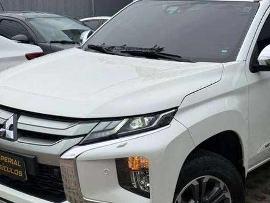 MITSUBISHI-L200 TRITON-2.4 16V TURBO DIESEL SPORT HPE CD 4P 4X4 AUTOMÁTICO MITSUBISHI-L200 TRITON-2021