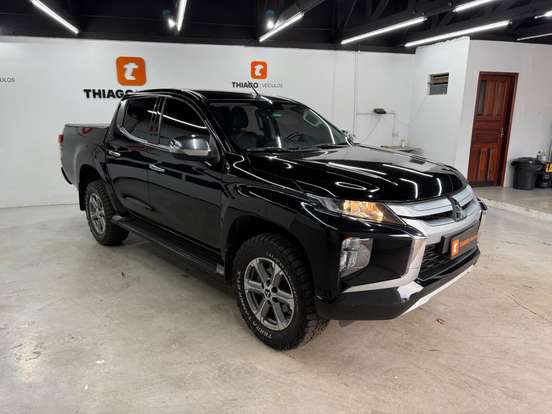 MITSUBISHI-L200 TRITON-2021
