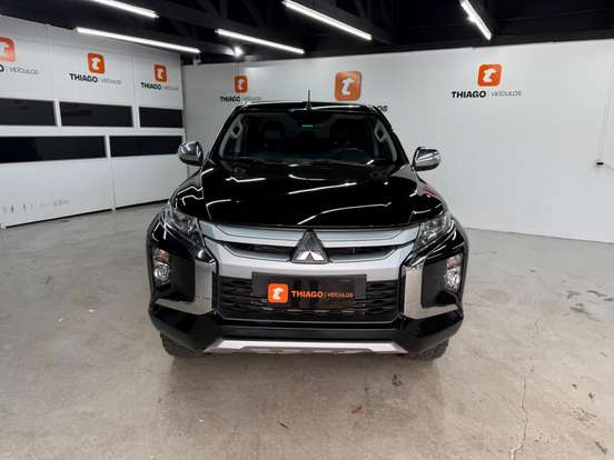 MITSUBISHI-L200 TRITON-2.4 16V TURBO DIESEL SPORT HPE CD 4P 4X4 AUTOMÁTICO MITSUBISHI-L200 TRITON-2021