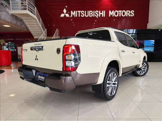 MITSUBISHI-L200 TRITON-2024