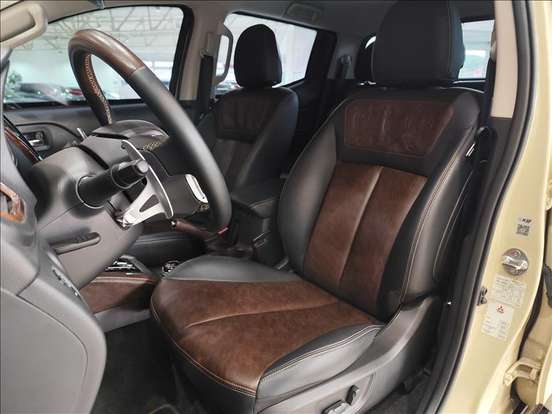 MITSUBISHI-L200 TRITON-2024