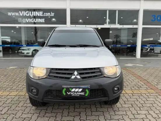 MITSUBISHI-L200 TRITON-2015