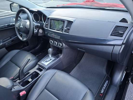 MITSUBISHI-LANCER-2.0 HL-T 16V GASOLINA 4P AUTOMÁTICO MITSUBISHI-LANCER-2018