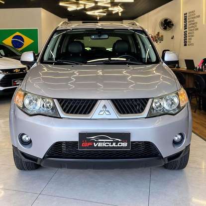 MITSUBISHI-OUTLANDER-2008