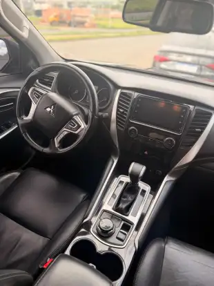 MITSUBISHI-PAJERO SPORT-2019