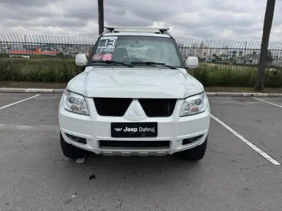 MITSUBISHI-PAJERO TR4-2012