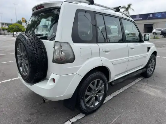 MITSUBISHI-PAJERO TR4-2.0 4X2 16V 140CV FLEX 4P AUTOMÁTICO MITSUBISHI-PAJERO TR4-2012