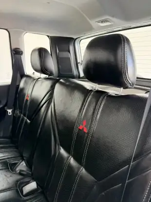 MITSUBISHI-PAJERO TR4-2014