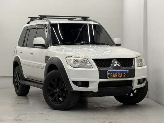 MITSUBISHI-PAJERO TR4-2.0 4X2 16V 140CV FLEX 4P AUTOMÁTICO MITSUBISHI-PAJERO TR4-2012