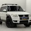 MITSUBISHI PAJERO TR4 2.0 4X2 16V 140CV FLEX 4P AUTOMÁTICO MITSUBISHI PAJERO TR4 2.0 4X2 16V 140CV FLEX 4P AUTOMÁTICO