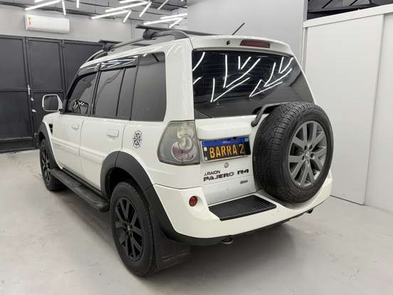 MITSUBISHI-PAJERO TR4-2.0 4X2 16V 140CV FLEX 4P AUTOMÁTICO MITSUBISHI-PAJERO TR4-2012
