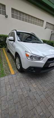 MITSUBISHI-ASX-2011