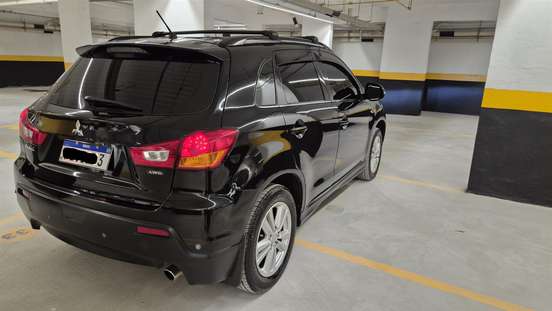 MITSUBISHI-ASX-2012