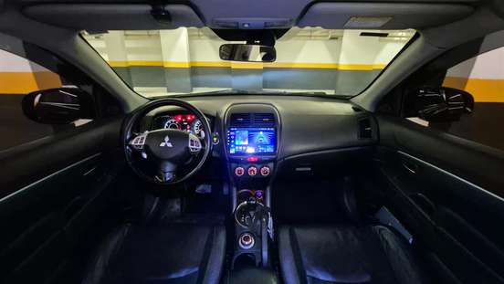 MITSUBISHI-ASX-2012