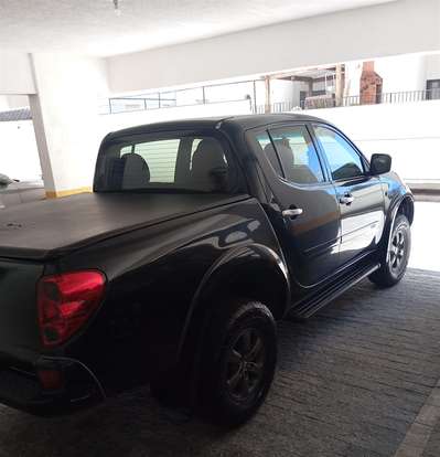 MITSUBISHI-L200 TRITON-2.4 HLS CHROME 4X2 CD 16V FLEX 4P MANUAL MITSUBISHI-L200 TRITON-2017