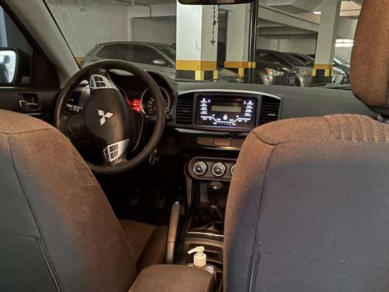 MITSUBISHI-LANCER-2.0 16V GASOLINA 4P MANUAL MITSUBISHI-LANCER-2015