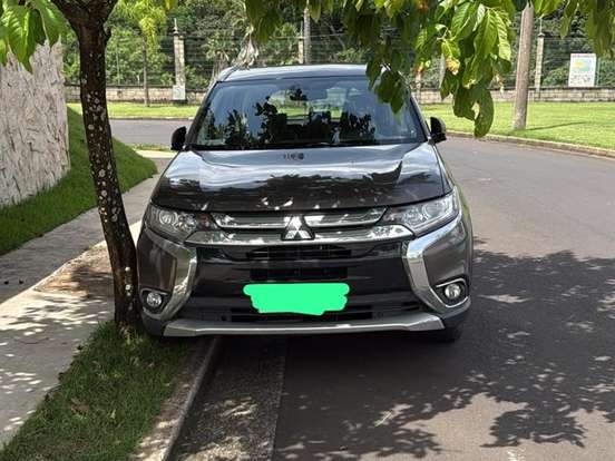 MITSUBISHI-OUTLANDER-2.0 COMFORT 16V GASOLINA 4P AUTOMÁTICO MITSUBISHI-OUTLANDER-2017