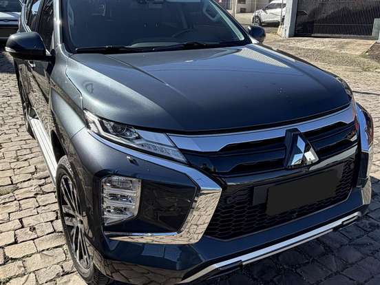 MITSUBISHI-PAJERO SPORT-2.4 16V MIVEC TURBO DIESEL LEGEND AWD AUTOMÁTICO MITSUBISHI-PAJERO SPORT-2024