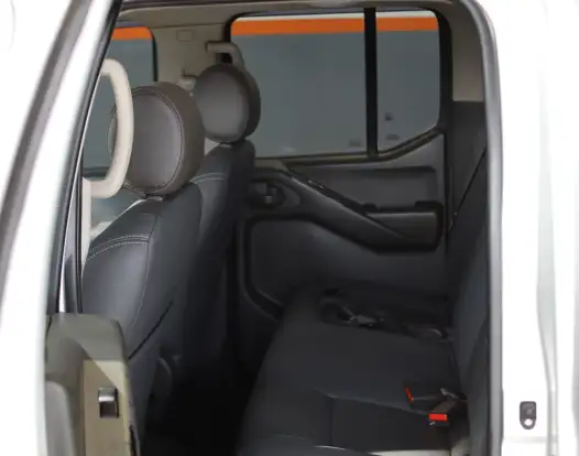 NISSAN-FRONTIER-2011