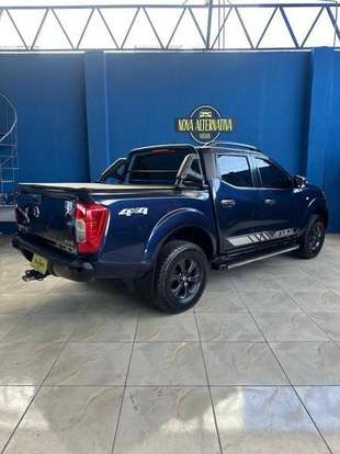 NISSAN-FRONTIER-2021