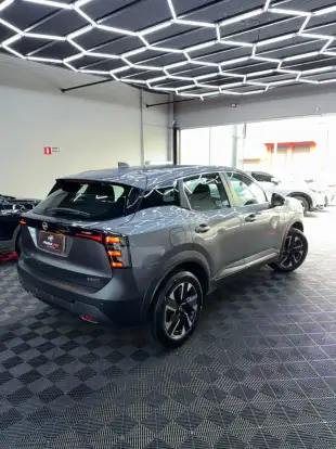 NISSAN-KICKS-2025