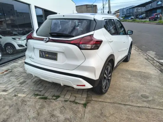 NISSAN-KICKS-2021