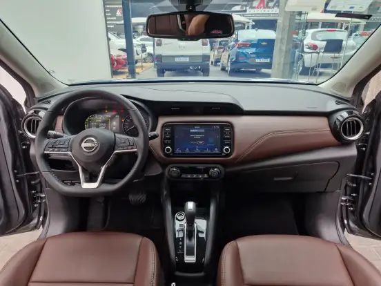 NISSAN-KICKS-2023