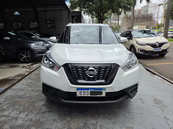 NISSAN-KICKS-2019