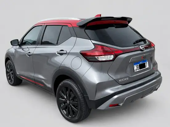NISSAN-KICKS-2022
