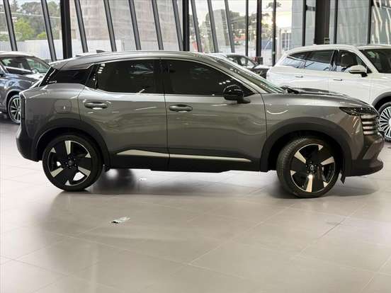 NISSAN-KICKS-2025